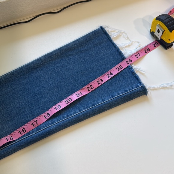 PAIGE Colette Crop Flare - Picture 6 of 13